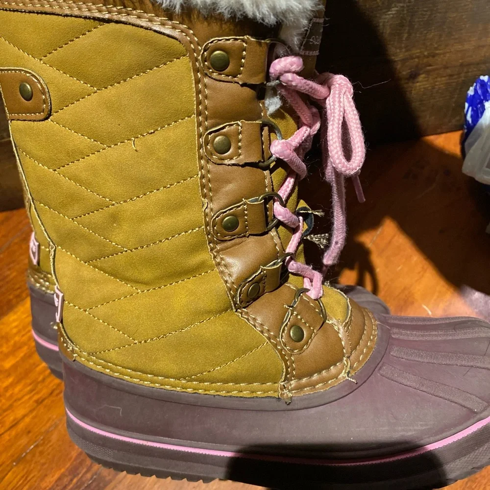 London Fog girls winter boots‎ size 1